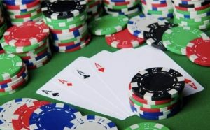 Đôi nét về cược bảo hiểm trong game bài Baccarat