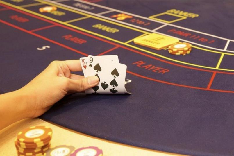 Những trường hợp đặt cược bảo hiểm trong khi chơi Baccarat